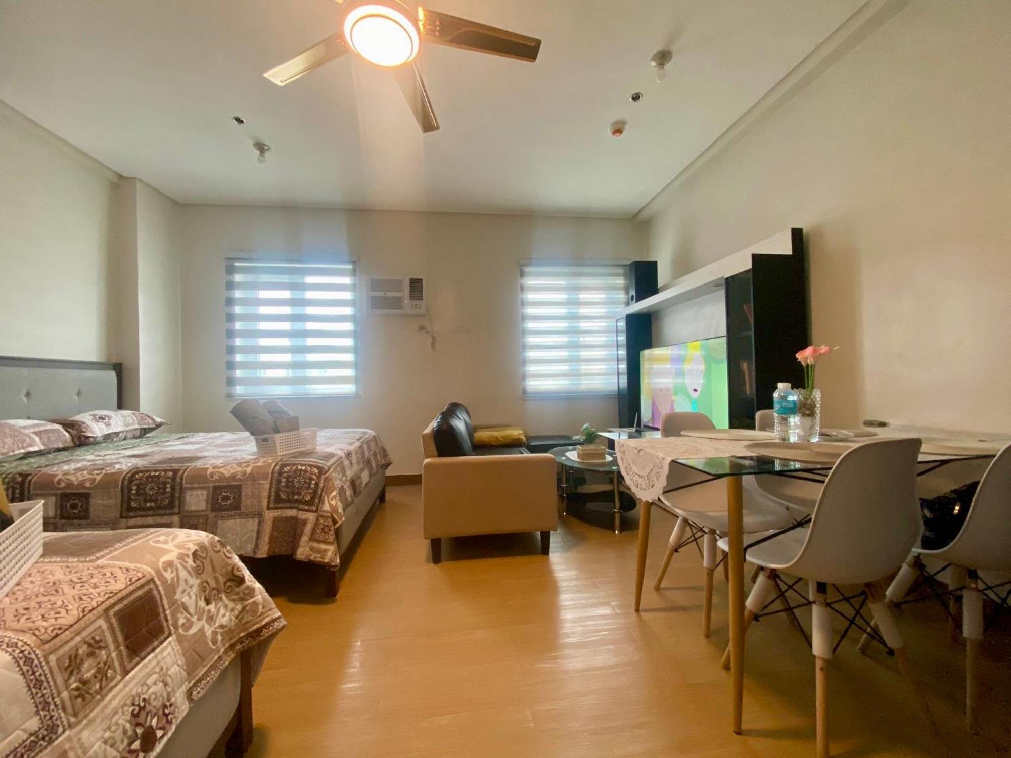 J & F Homestay - Cavite, Philippines Trece Martires Exteriér fotografie